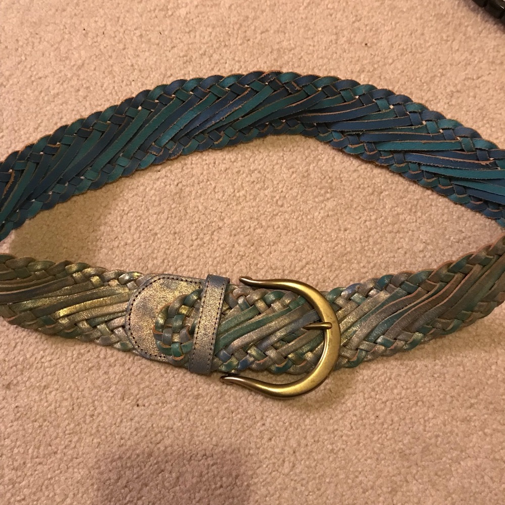 Linea  Pelle metallic belt